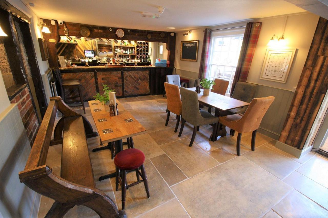 The Carpenters Arms Hotell Newbury  Exteriör bild