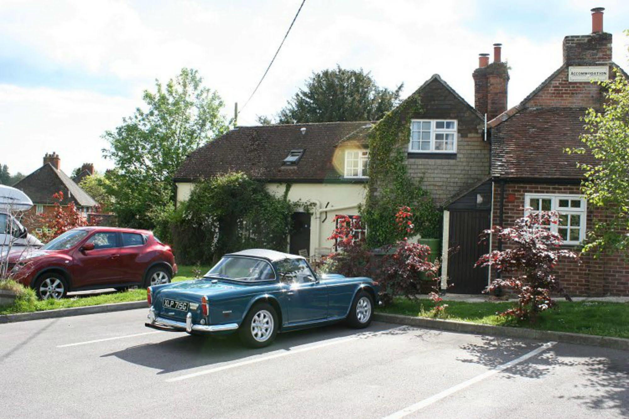 The Carpenters Arms Hotell Newbury  Exteriör bild