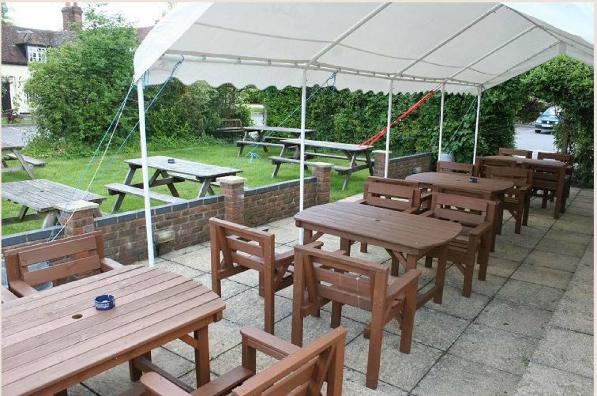 The Carpenters Arms Hotell Newbury  Exteriör bild